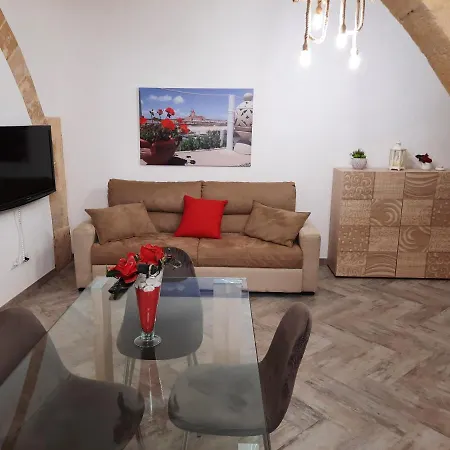 Ilassia House