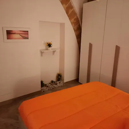 Apartment Ilassia House *