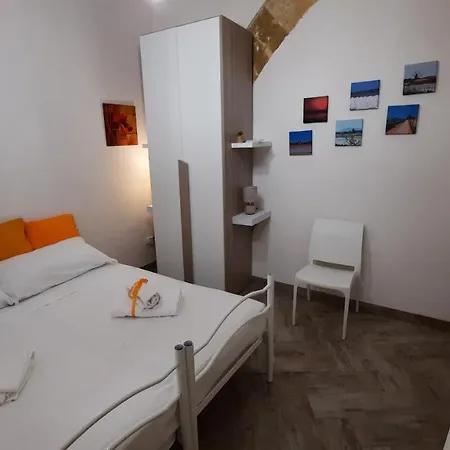 Apartment Ilassia House *